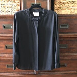 Vintage Pendleton black button down blouse in size 12